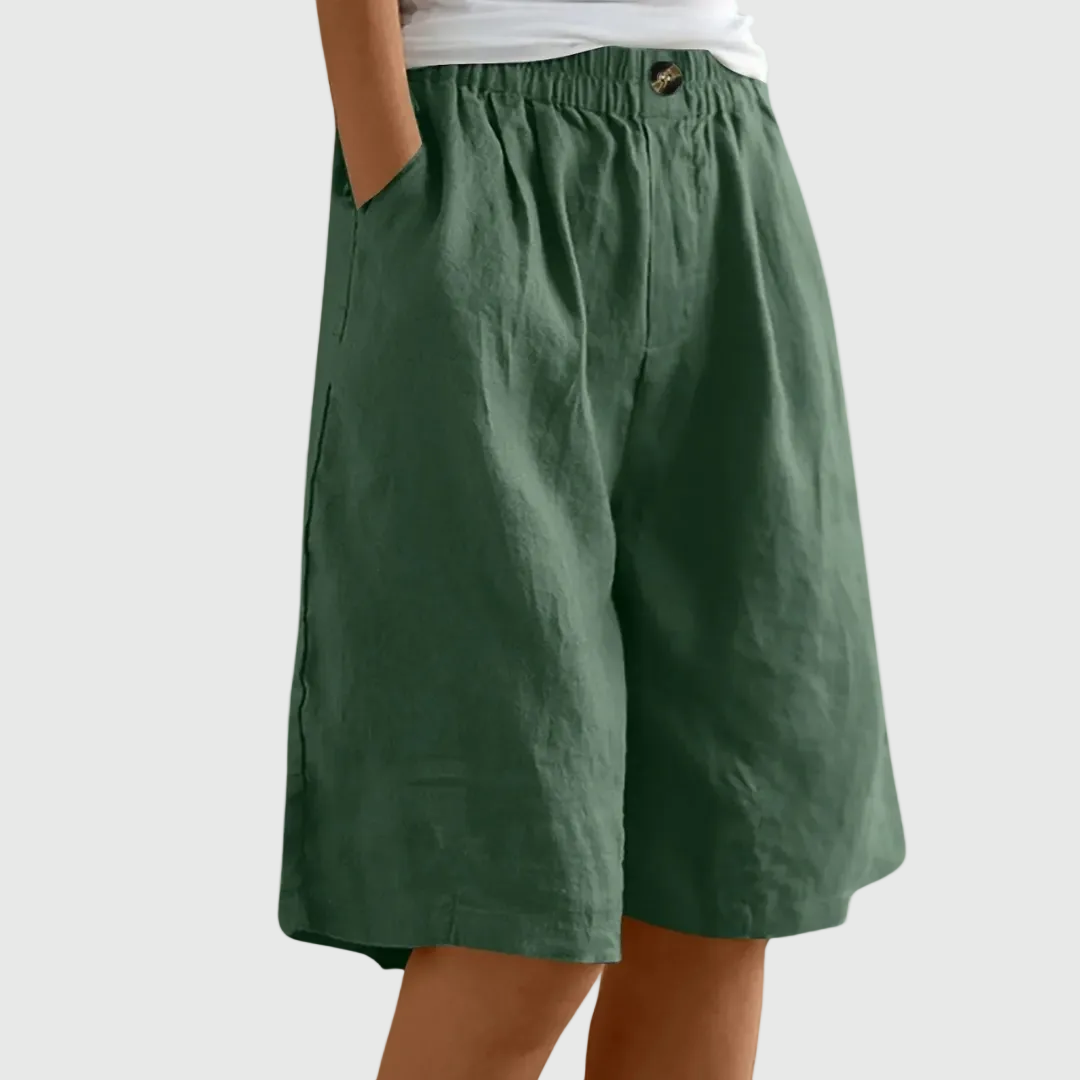 Miley shorts in green