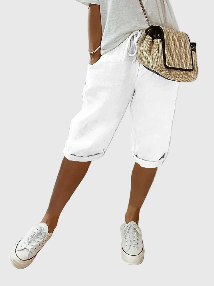 Grace shorts in white