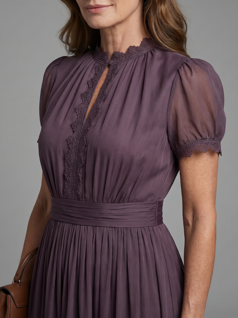 Briony | Elegant Keyhole Maxi Dress