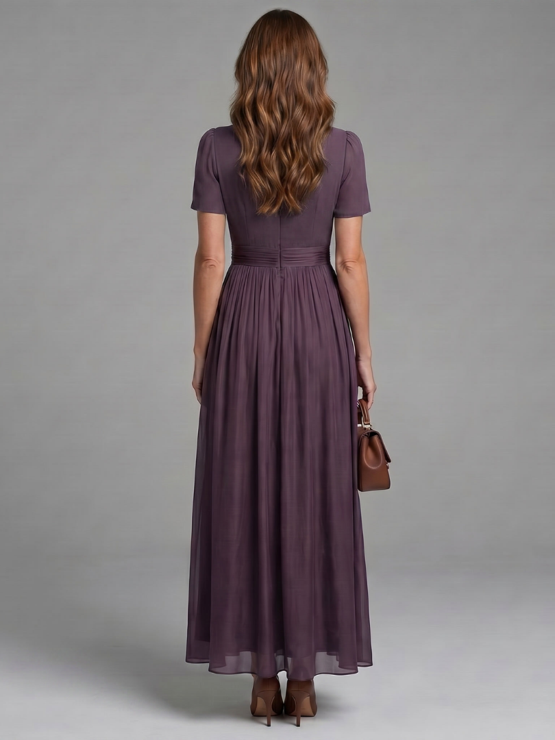 Briony | Elegant Keyhole Maxi Dress