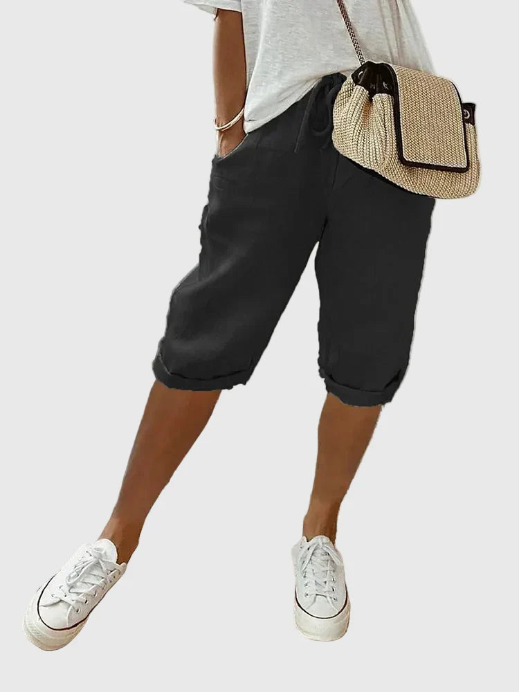 Grace shorts in black
